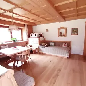 Ferienhaus Apartmenthaus Paradise, Innsbruck